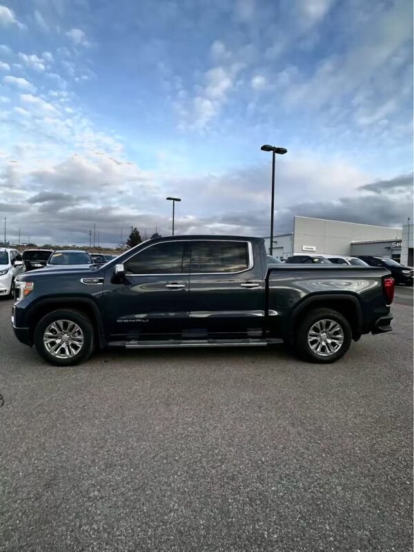 2021 GMC SIERRA 1500 DENALI - Image 11