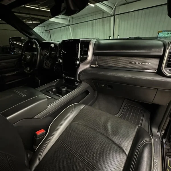 2020 RAM 3500 LIMITED MEGA CAB - Image 7